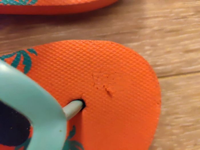 Tongs Mickey taille 25 - 27 - photo numéro 2