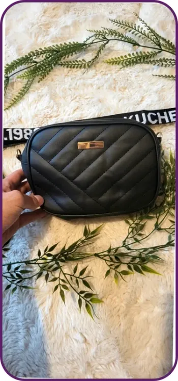 Sac à main noir, bandoulière, neuf jamais utilisé