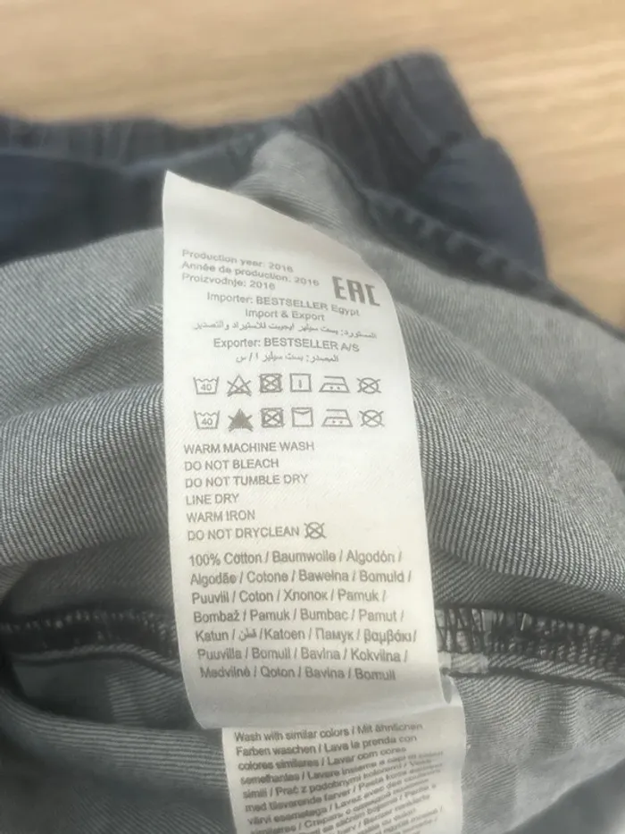 Haut épaule dénudée taille xs - photo numéro 4