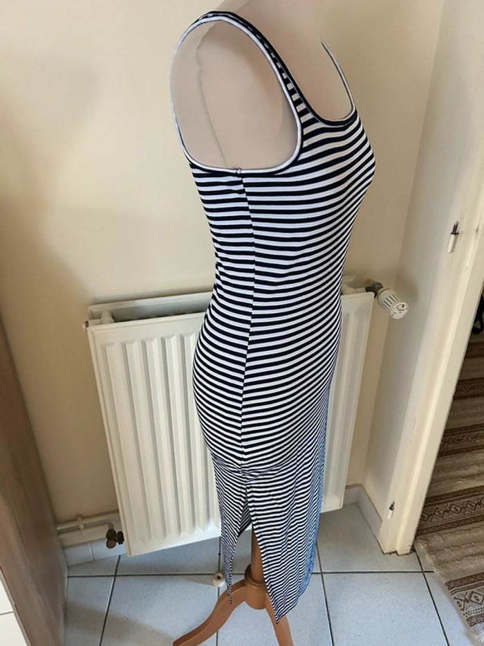 Robe longue rayée, bleue et blanche - photo numéro 7
