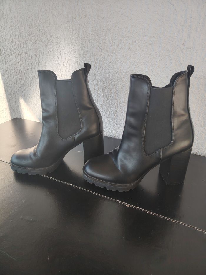 Bottines taille 37 - photo numéro 2