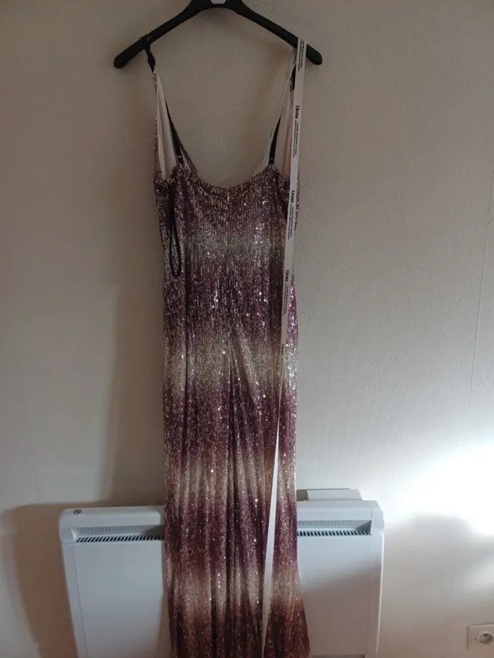 Robe de soirée neuve - photo numéro 8