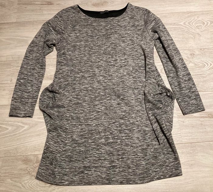 Pull rayé gris