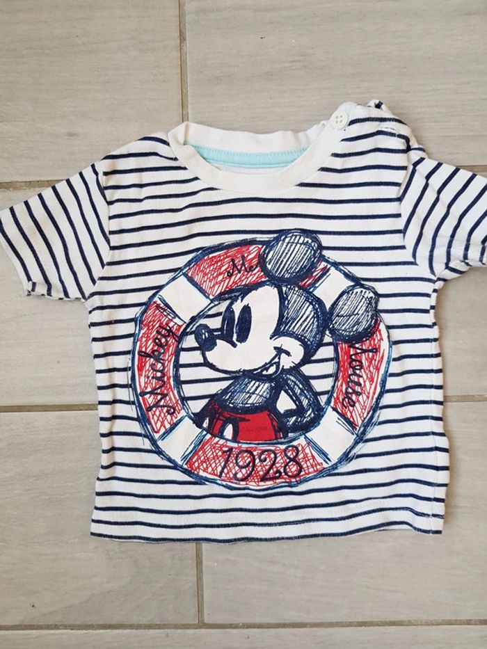 Tshirt manche courte Mickey Disney taille 6/12 mois