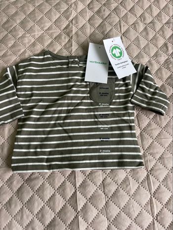 T shirt manches longues 3 mois neuf 