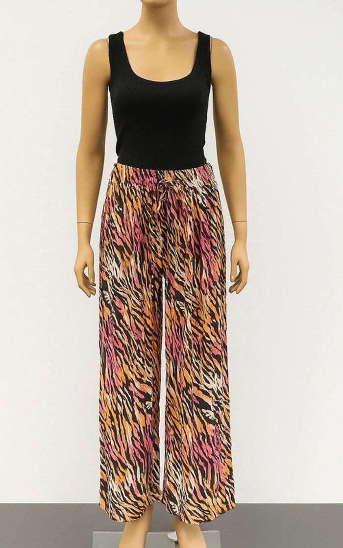 Joli palazzo femme neuf