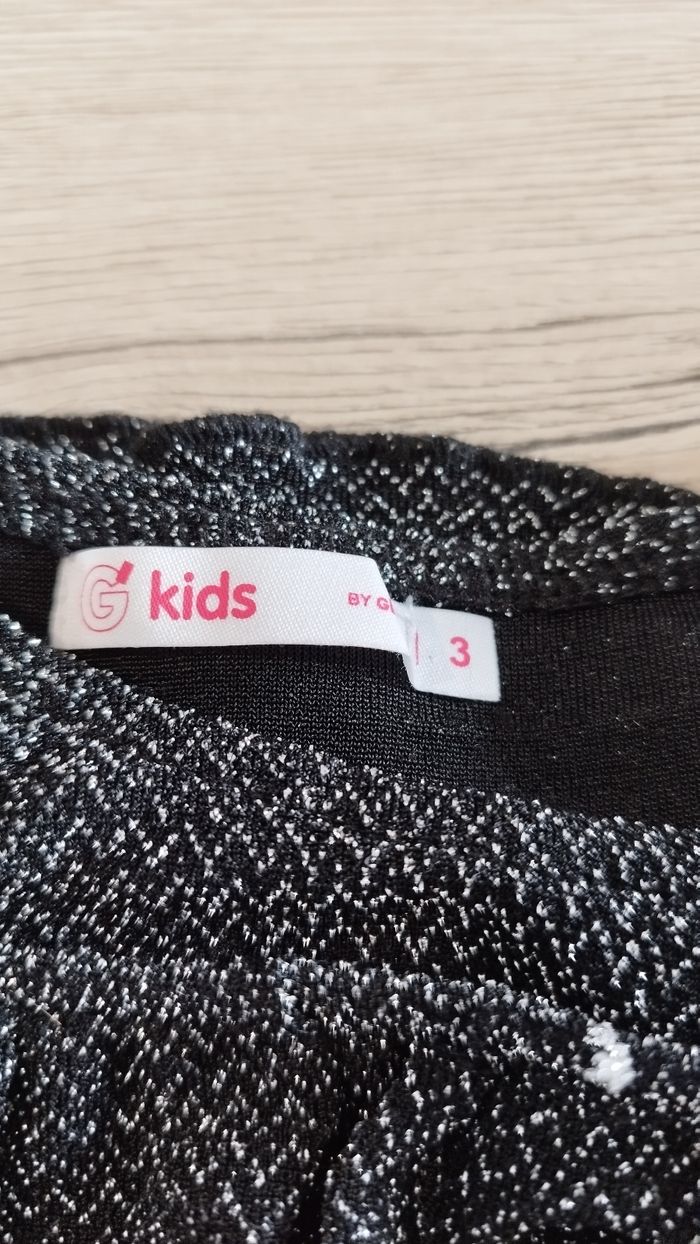 Robe , 3 ans - photo numéro 3