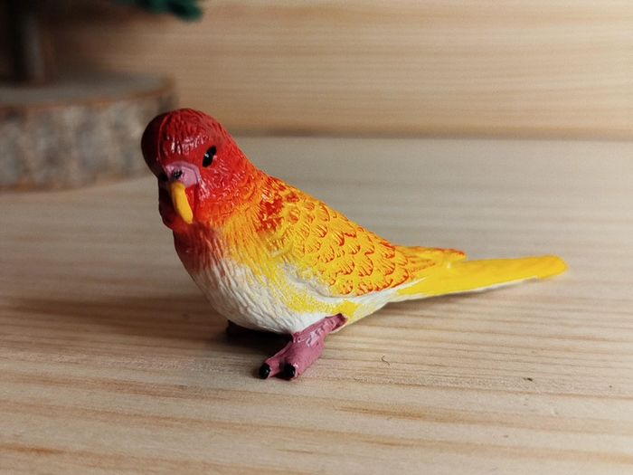 Figurine oiseau perruche fuge et jaune Animal de la campagne