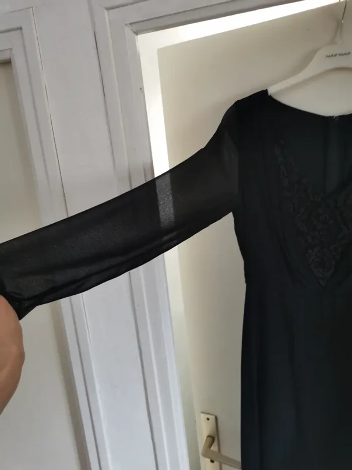 Belle Robe noire naf naf - photo numéro 2