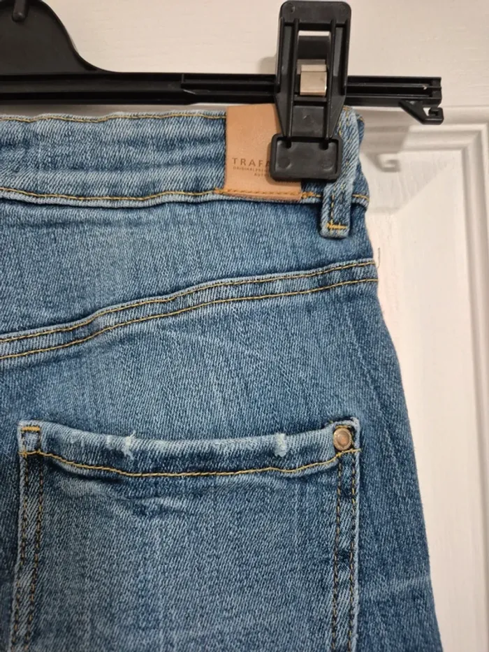 jean bleu skinny taille haute a troue zara - photo numéro 8