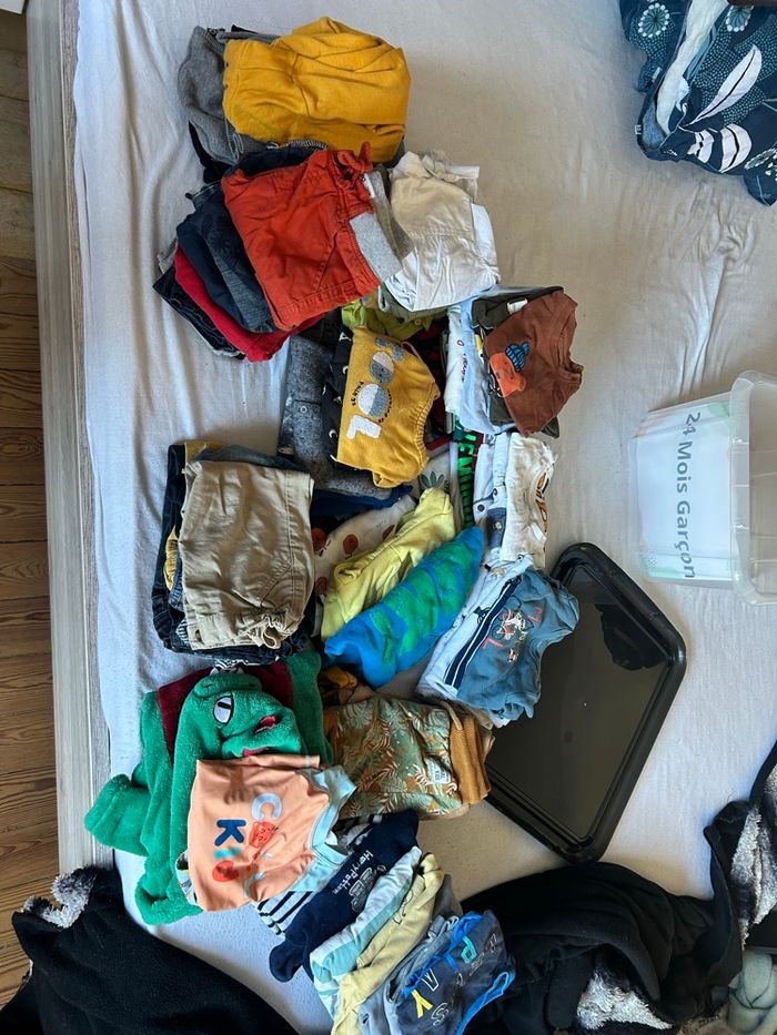 Lot vêtements garçon 24mois - photo numéro 5