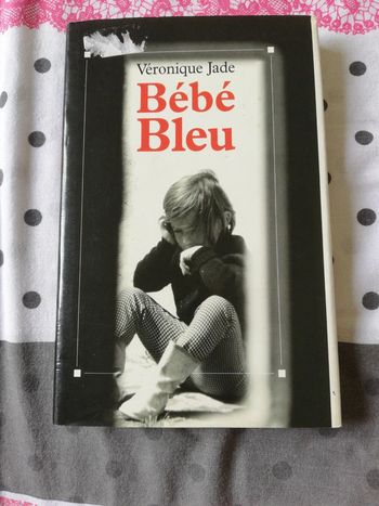 Bébé bleu