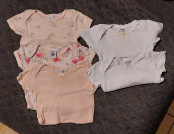 Lot de 5 bodies manche courte