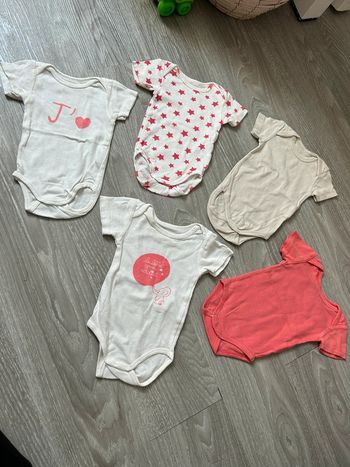 Lot 5 bodys mc motif