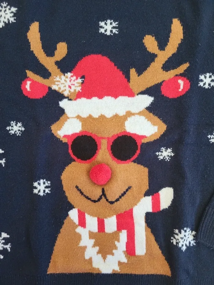 Pull Noël Kiabi - photo numéro 3