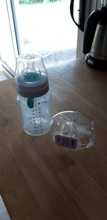 Biberon avent avec valve