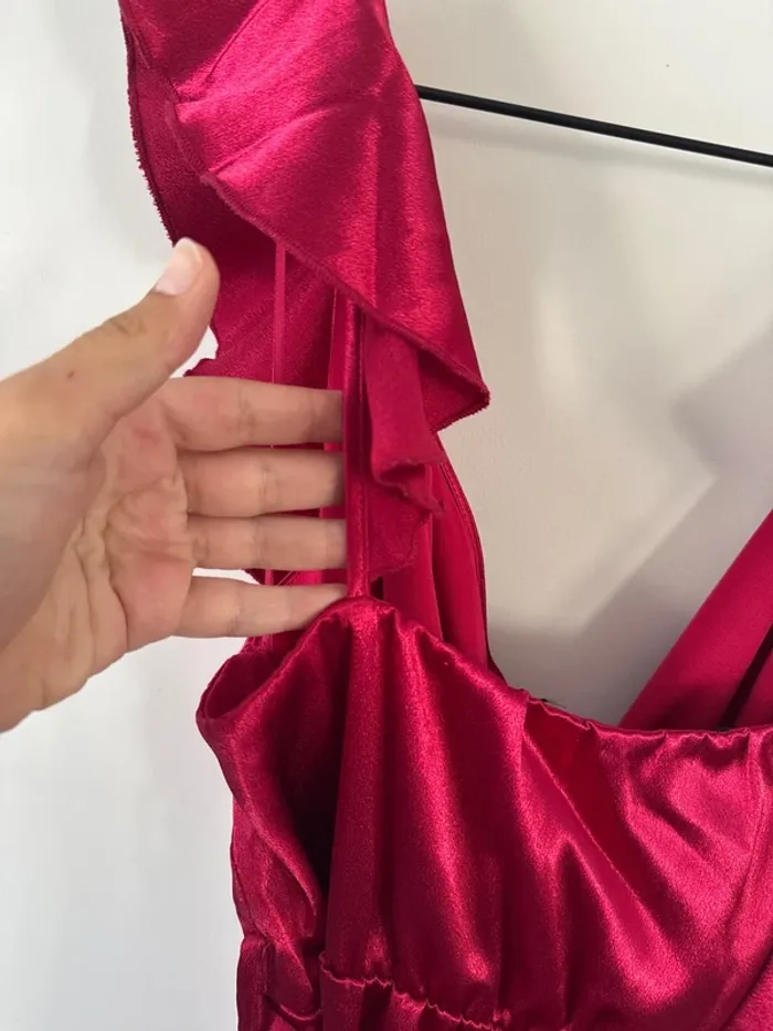 👗 🌻Little Mistress - Taille L- Robe - bordeaux portefeuille à volants - neuf sans étiquette - photo numéro 12