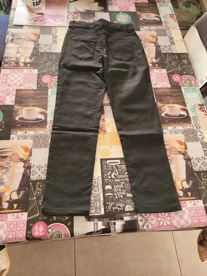 Pantalon simili 10/11 ans - photo numéro 3