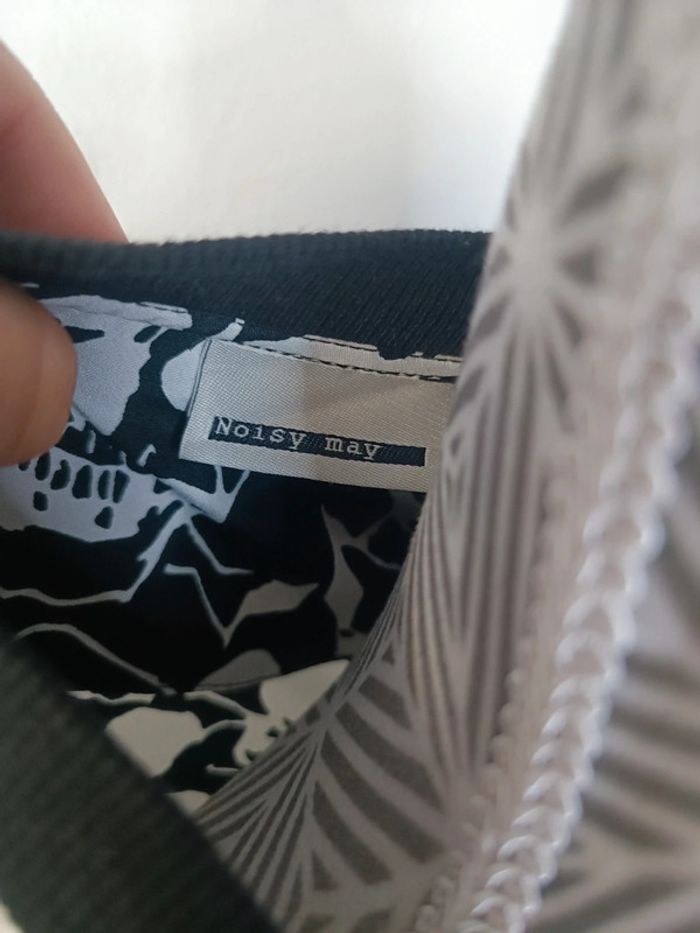 🌸 Débardeur Noisy May taille M - photo numéro 3