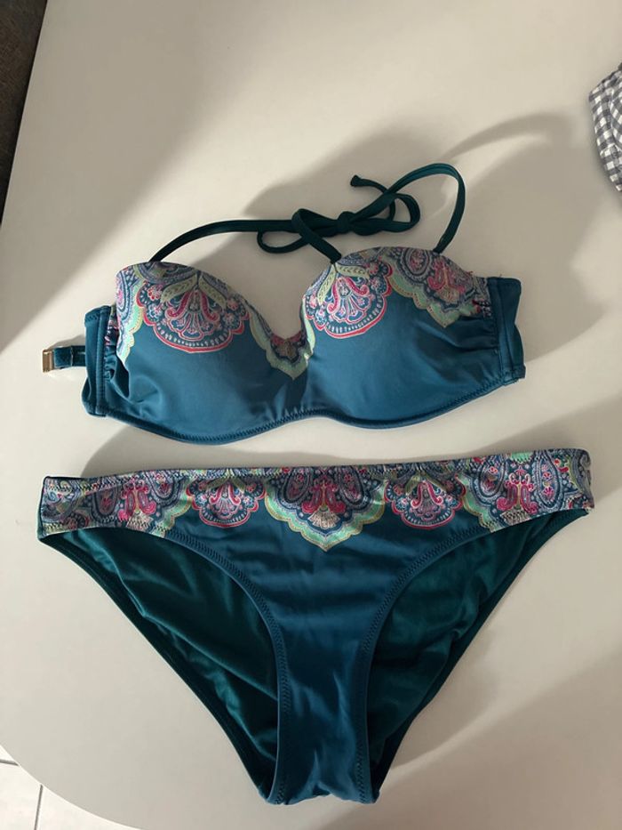 Ensemble maillot de bain bleu canard