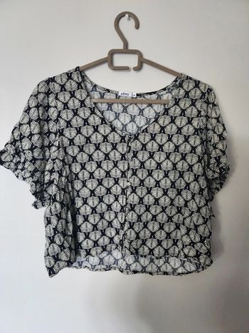 Tee-shirt top crop top haut Gemo taille 38 excellent état noir blanc et lilas
