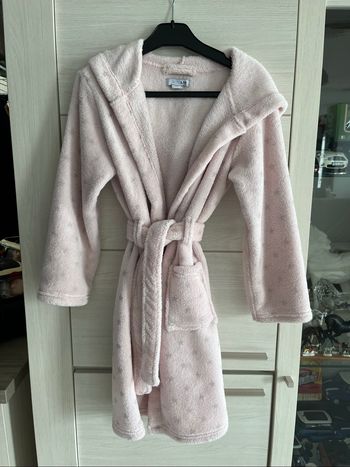 Robe de chambre rose avec étoiles la halle 8/10 ans