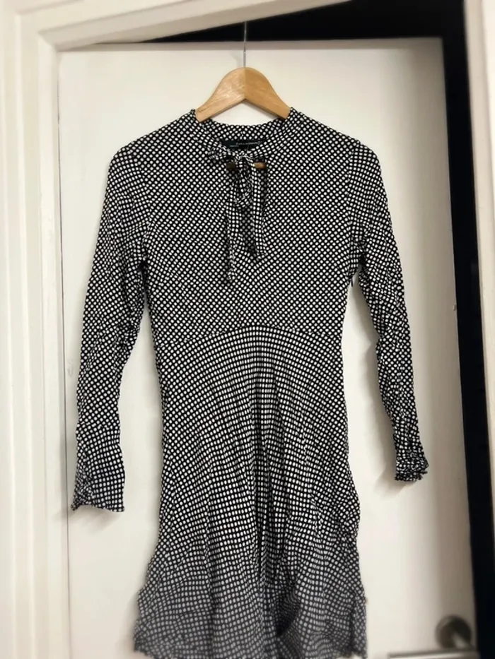 Robe parisienne super chic neuve Zara - taille M - photo numéro 3