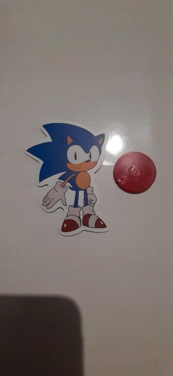 Sticker sonic