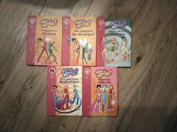 5 livres les Totally Spies.