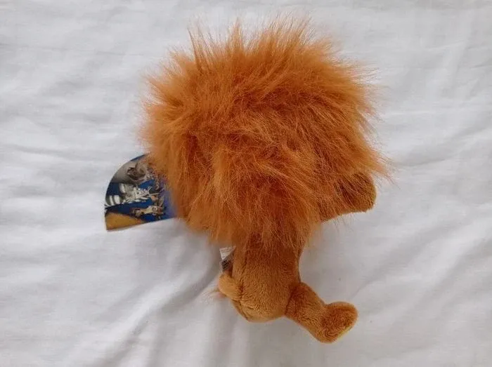 Peluche lion Madagascar Big Headz neuve - photo numéro 2