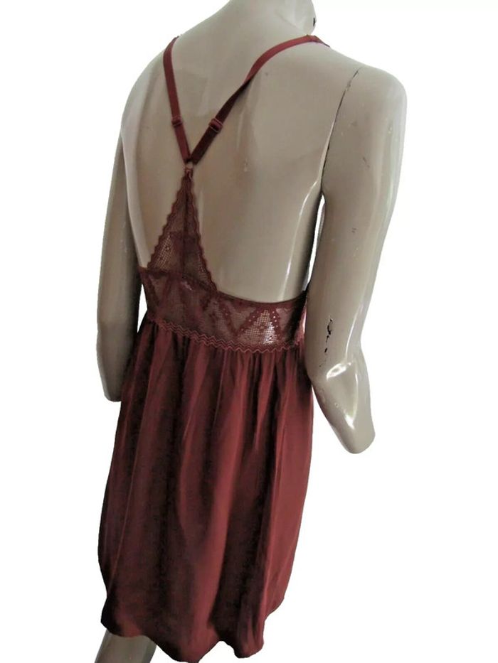 nuisette a bretelles fines réglables  marque etam  taille indiquée S = 36/38 - photo numéro 4