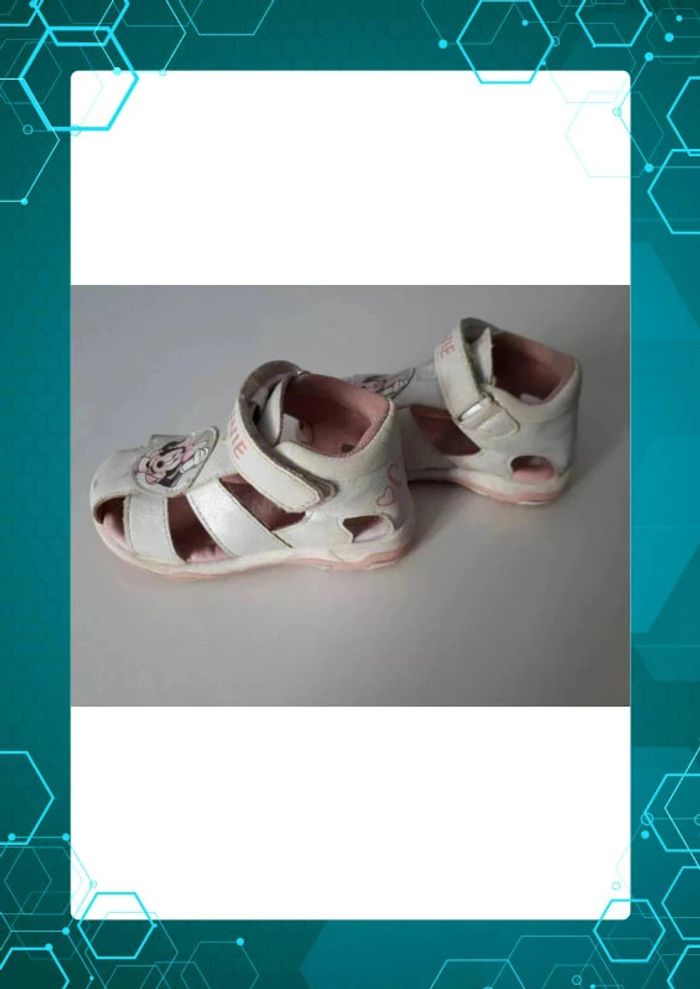 Sandales bebe fille tout terrain à scratch - minnie blanche disney  Taille 22 - photo numéro 3