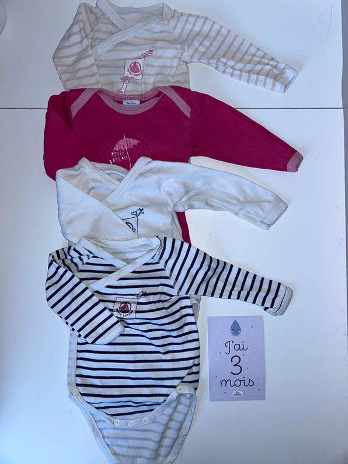 Lot bodies petit bateau 3 mois