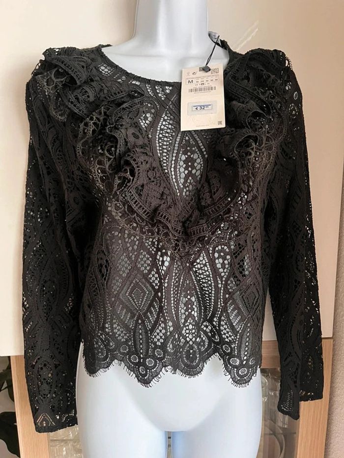 Blouse dentelle Zara neuve - photo numéro 2