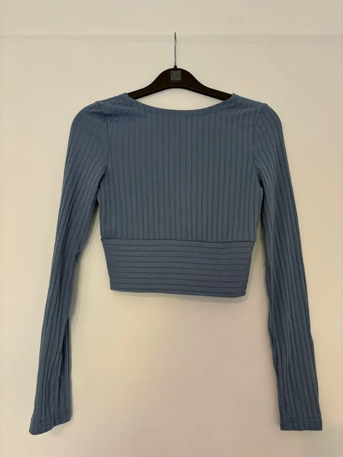 T-shirt manches longues taille S - photo numéro 2