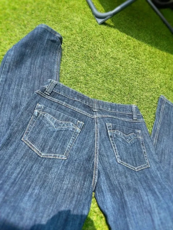 Superbe jeans slim vintage - taille 38 petit donc plutôt 36 - photo numéro 4