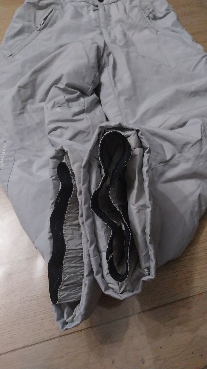 Pantalon de ski 10ans en bon état - photo numéro 5