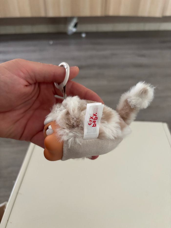 Porte clef labubu crybaby - photo numéro 4