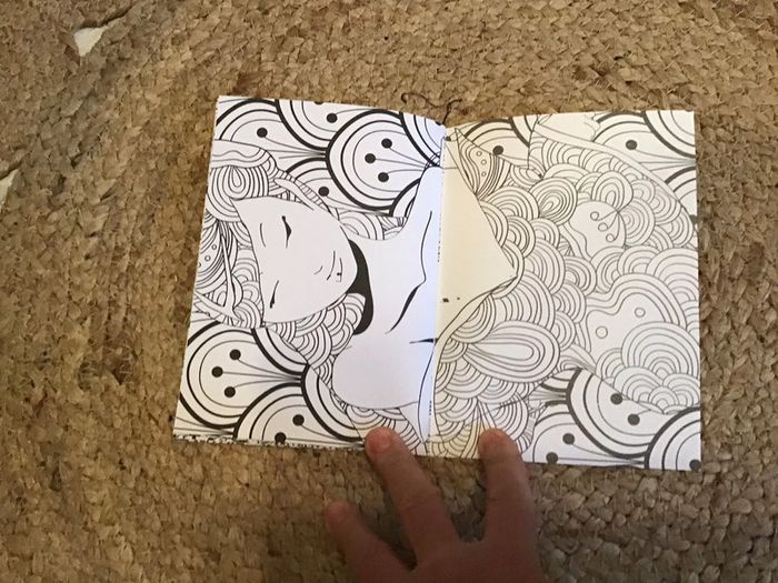 Mini livre 32 pages coloriages Esther - photo numéro 7