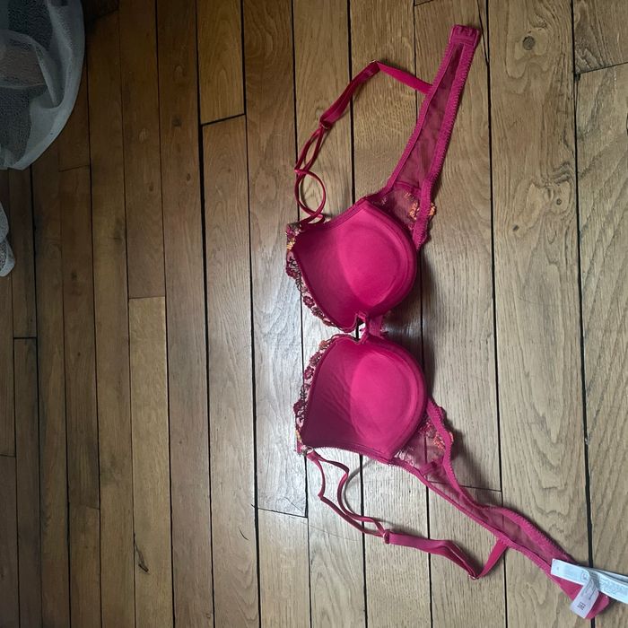 Soutien-gorge Etam à fleurs - photo numéro 2