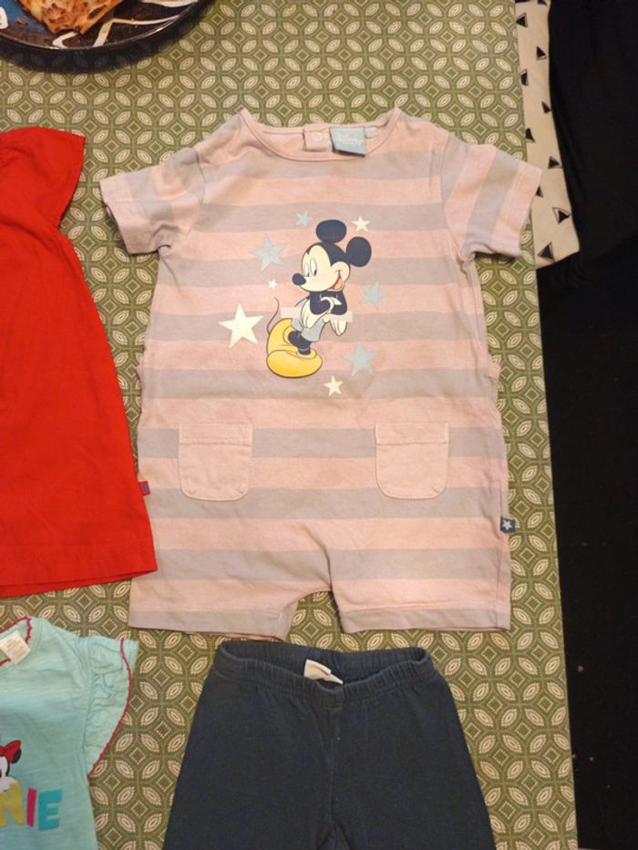 Lot vêtements fille Disney taille 12m - photo numéro 8