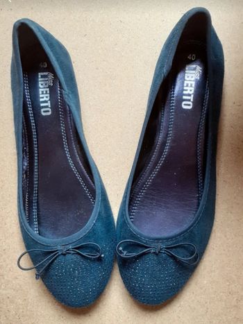 Ballerines pailletées t. 40