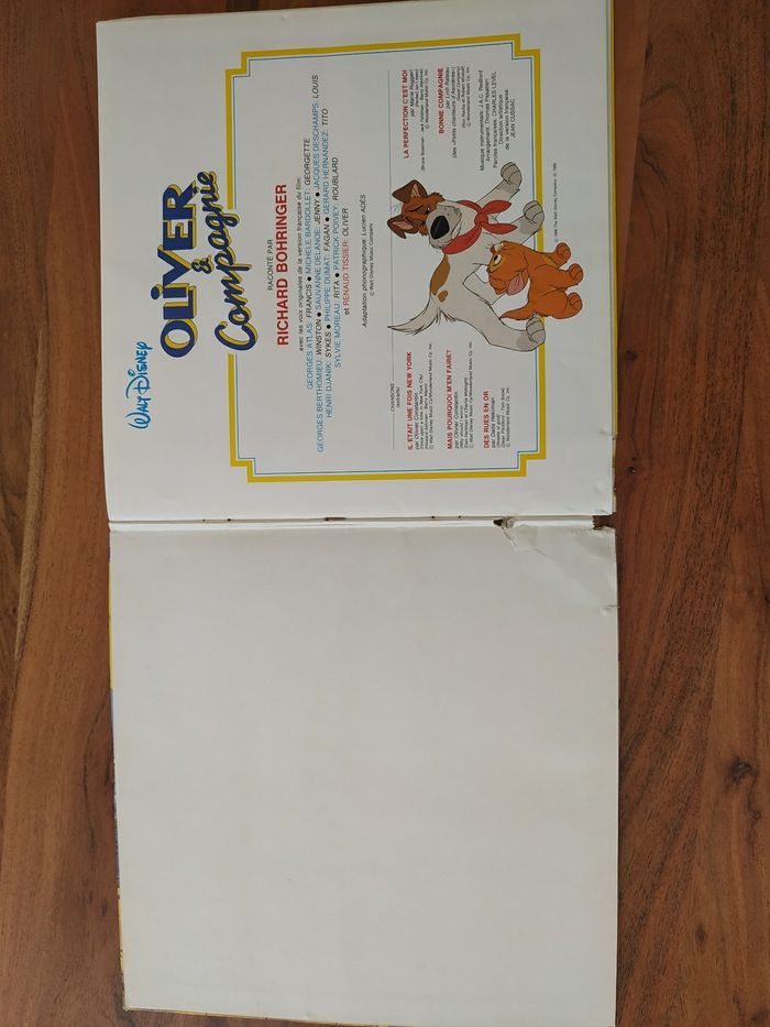 Livre Oliver & Compagnie Walt Disney - photo numéro 4