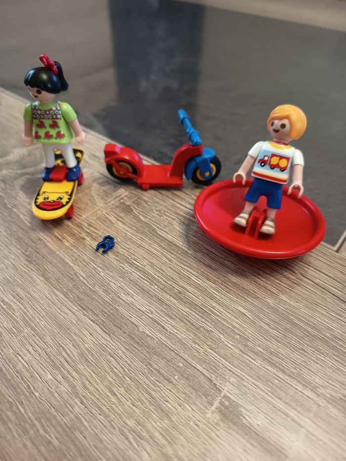 Playmobil spécial plus 4764 enfants avec jouets