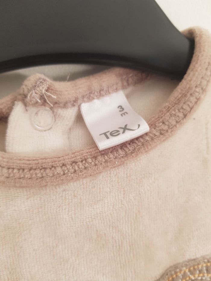 Pyjama en velours taille 3 mois - photo numéro 3
