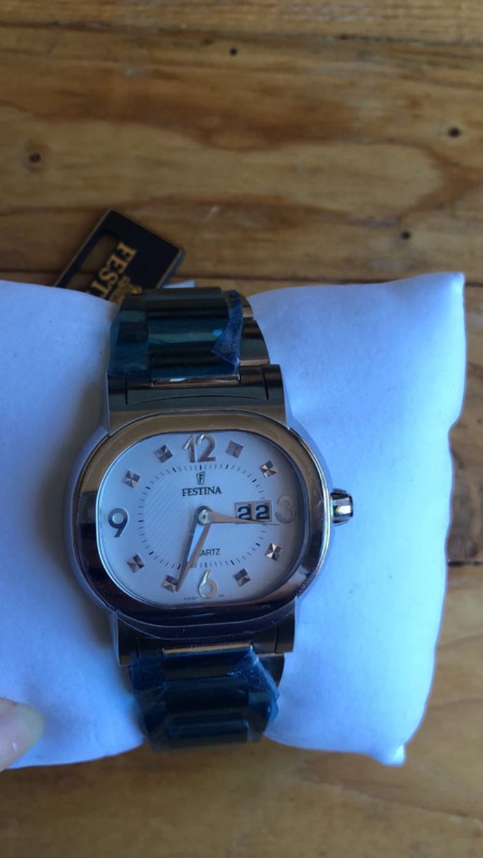 Montre festina neuve - photo numéro 2