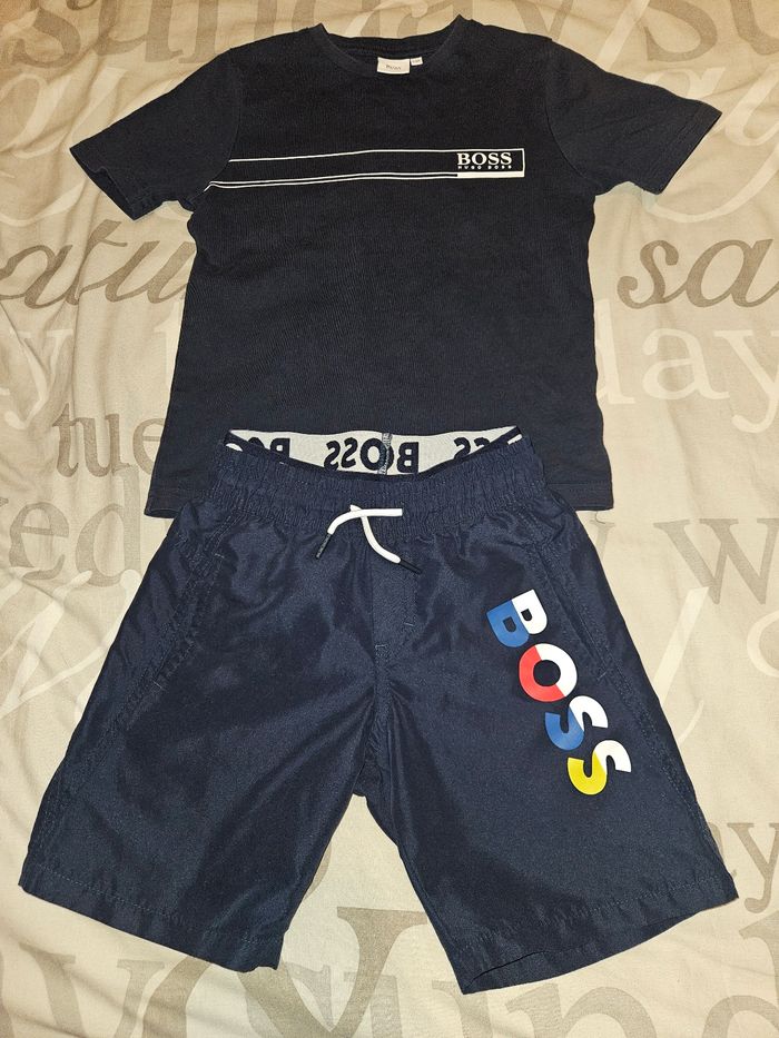 Ensemble Hugo Boss taille 6 ans - photo numéro 2