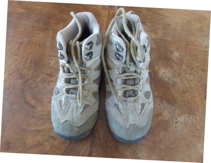 chaussure de randonnée pointure 34 garçon ou fille