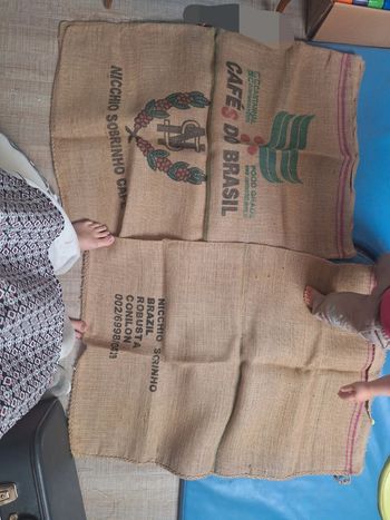 2 très grands sac en toile de jute