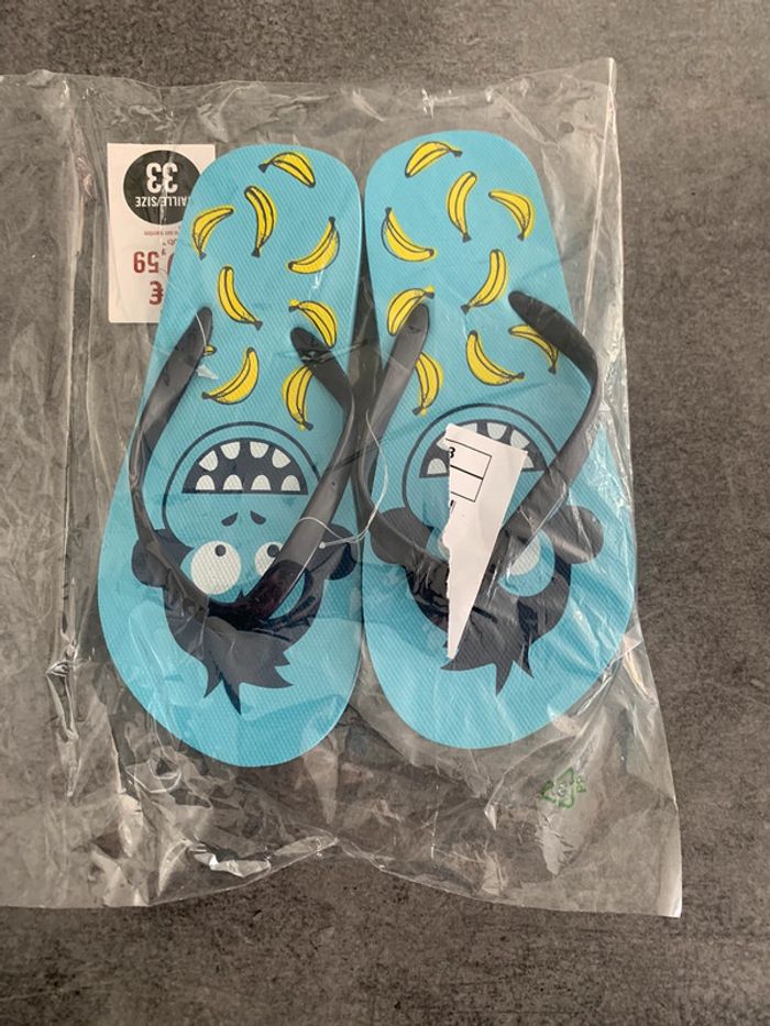 Tongs taille 33 neuves - photo numéro 2